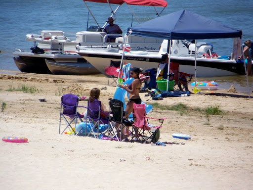 camping Sam Rayburn, swimming holes East Texas, rental cabins Sam Rayburn, to do East Texas, sand beaches Sam Rayburn,