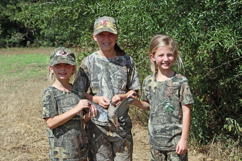 dove hunting Beaumont, dove season Lufkin, kids in the outdoors Sam Rayburn, family activities East Texas, Golden Triangle hunting,