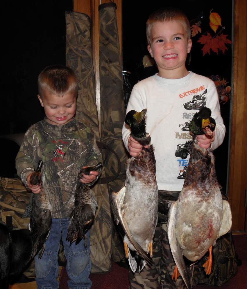 duck hunting with kids Beaumont, duck hunting with kids Port Arthur, family duck hunting Texas, kids in the outdoors East Texas, SETX camping, hunting Golden Triangle,